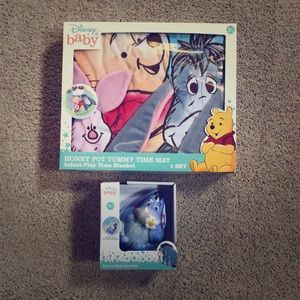 Honey Pot Tummy Time Mat and Disnep fountain